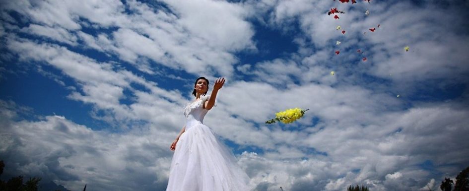 pastrare nume dupa divort